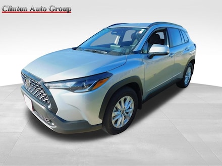 2023 Toyota Corolla Cross LE SUV