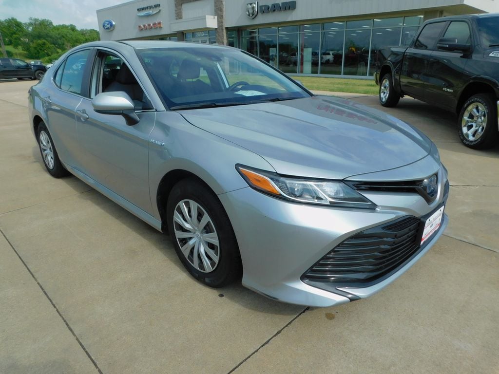 Used 2020 Toyota Camry Hybrid LE Sedan