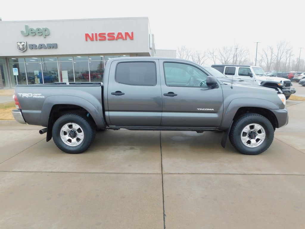 Used 2014 Toyota Tacoma 4x4 Truck Double Cab