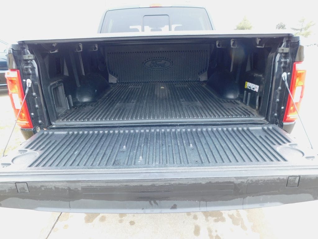 2023 Ford F-150 XLT - Photo 10