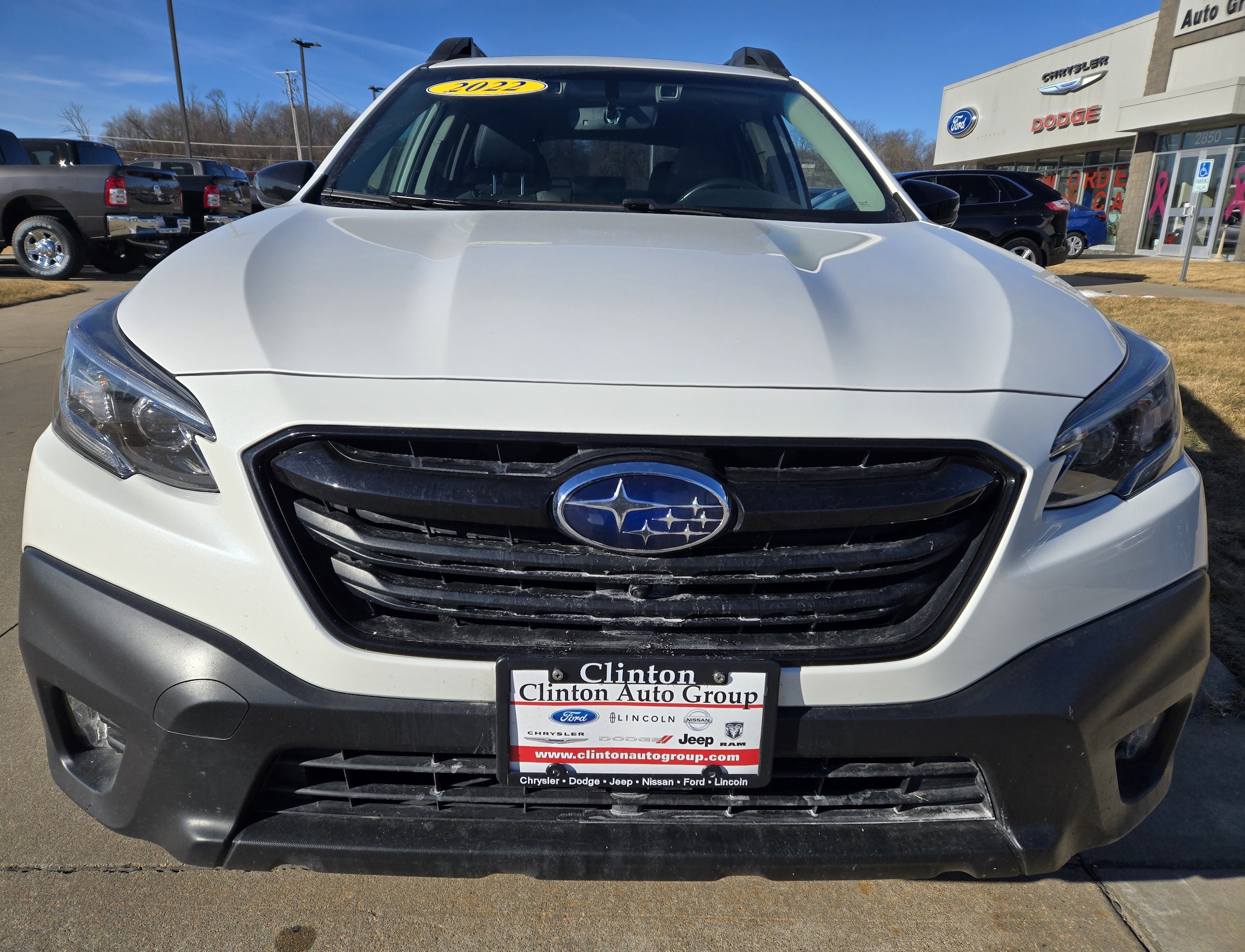 Used 2022 Subaru Outback Onyx Edition with VIN 4S4BTGLD3N3176405 for sale in Clinton, IA