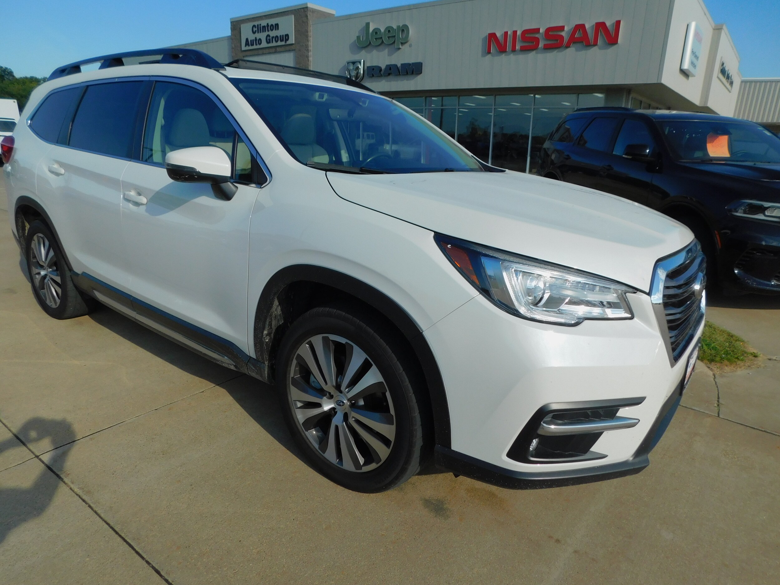 2021 Subaru Ascent Limited photo 2