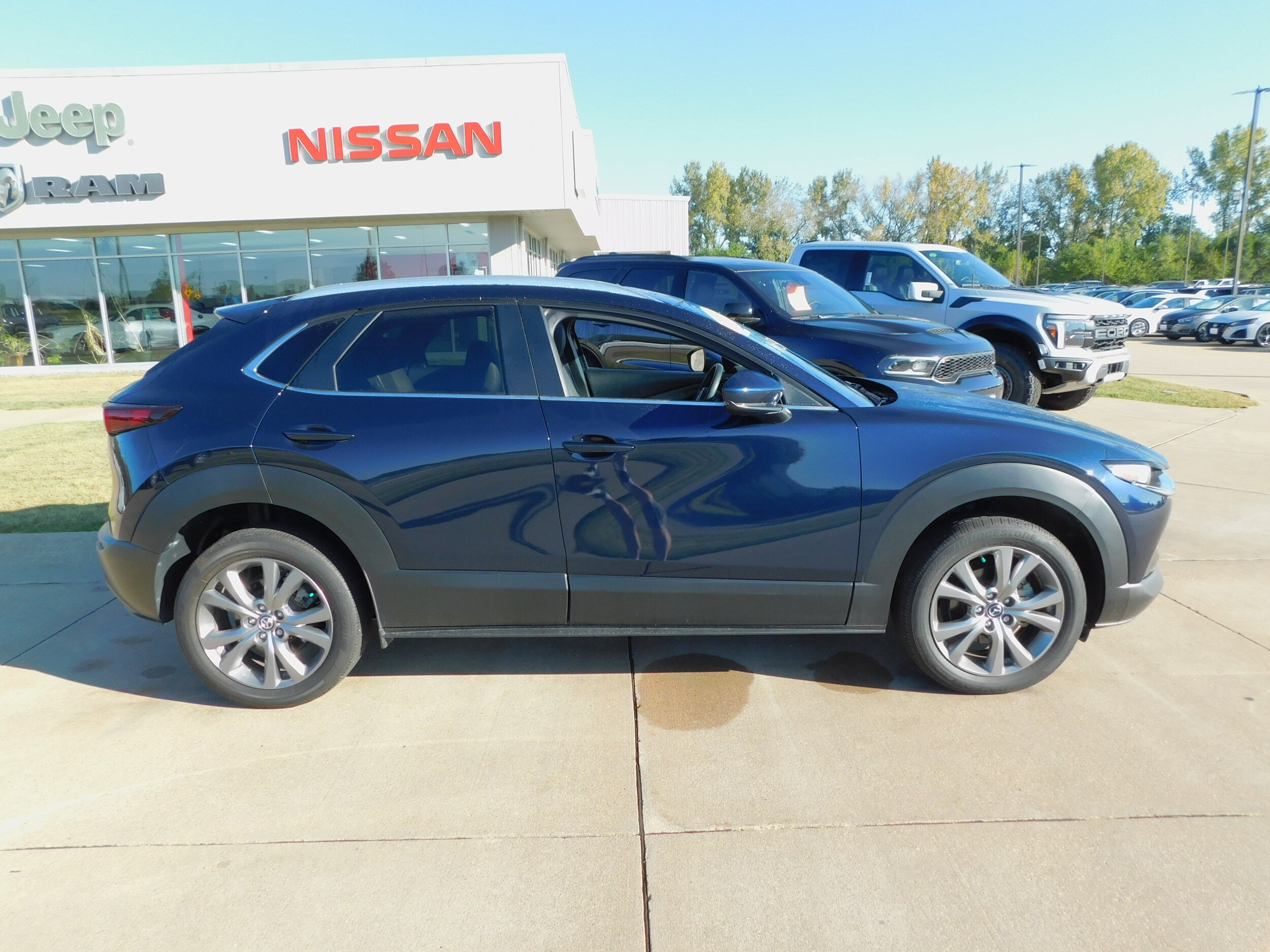 2024 Mazda CX-30 2.5 S Preferred photo 4