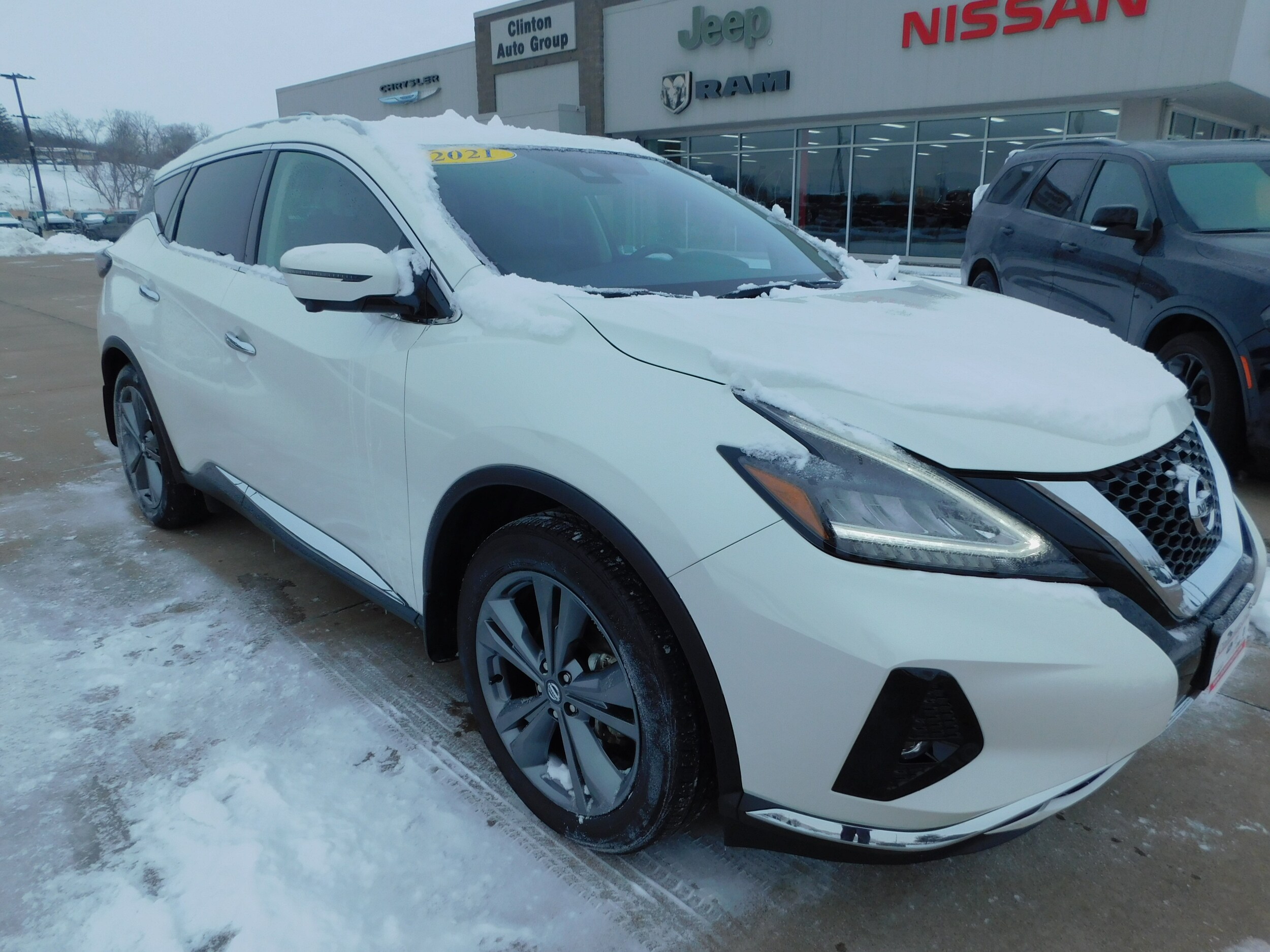 2021 Nissan Murano SL photo 3