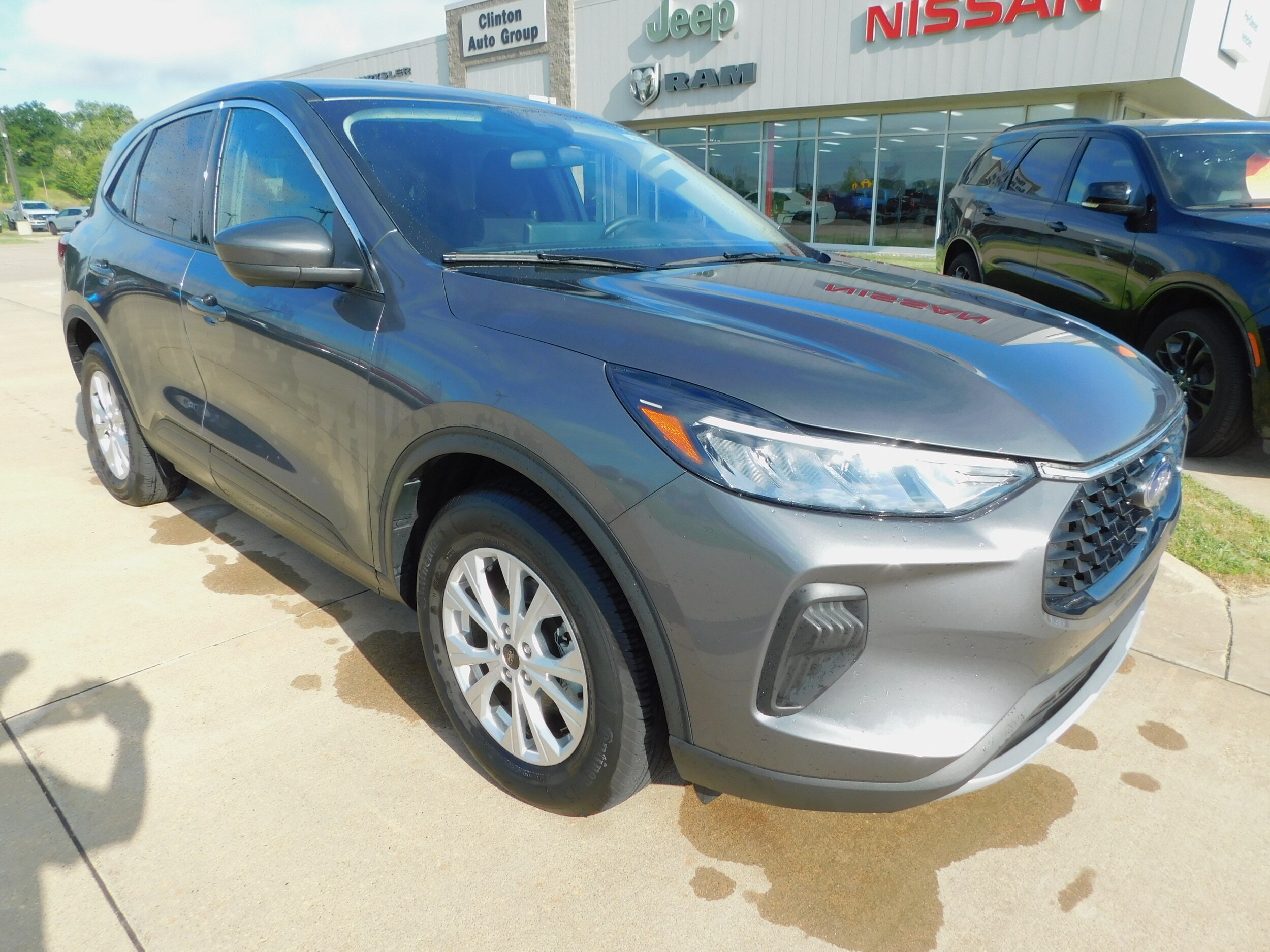 2023 Ford Escape Active photo 3