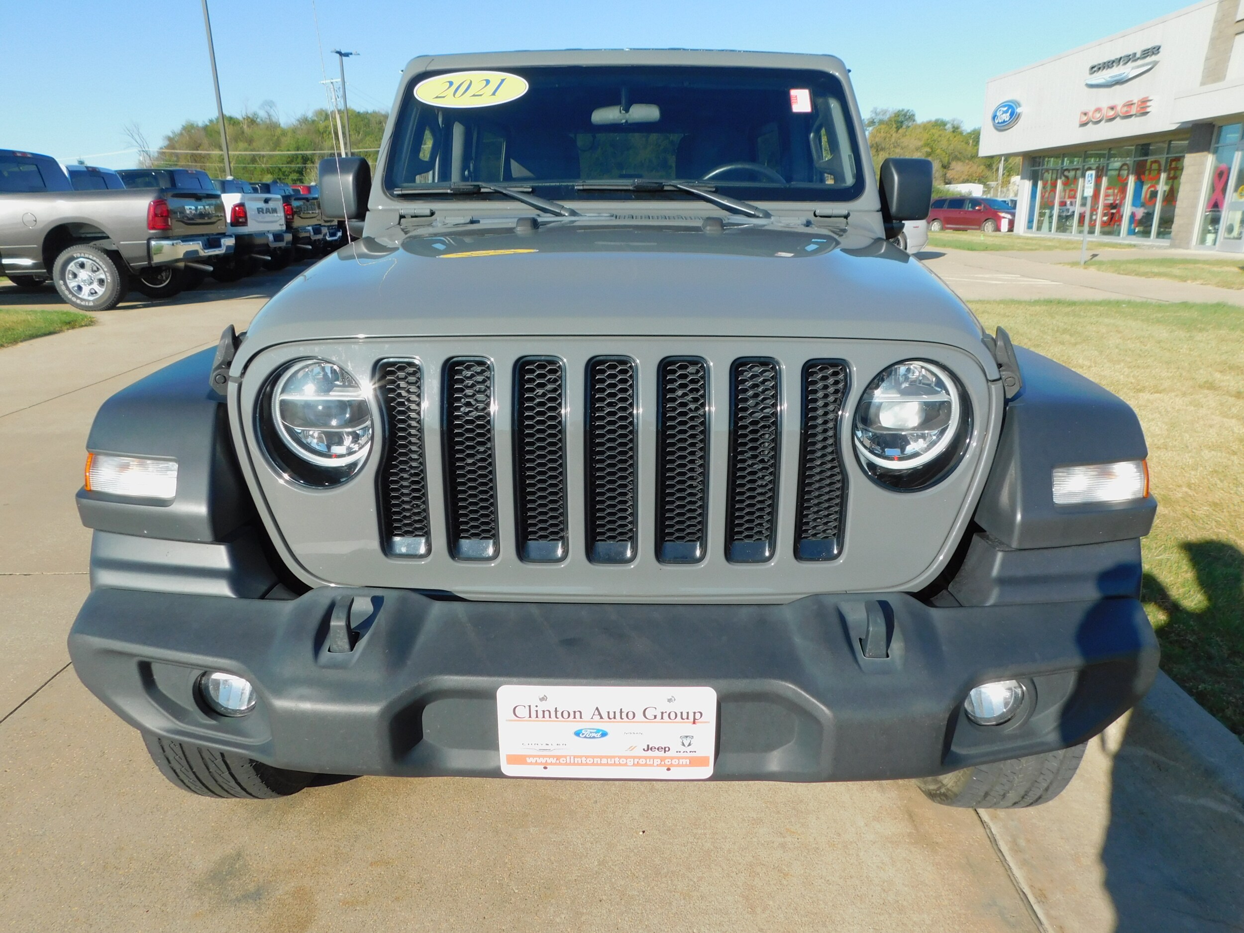 2021 Jeep Wrangler Unlimited Sport Altitude photo 2