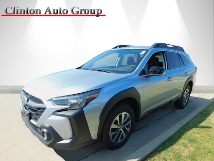 2025 Subaru Outback Premium SUV