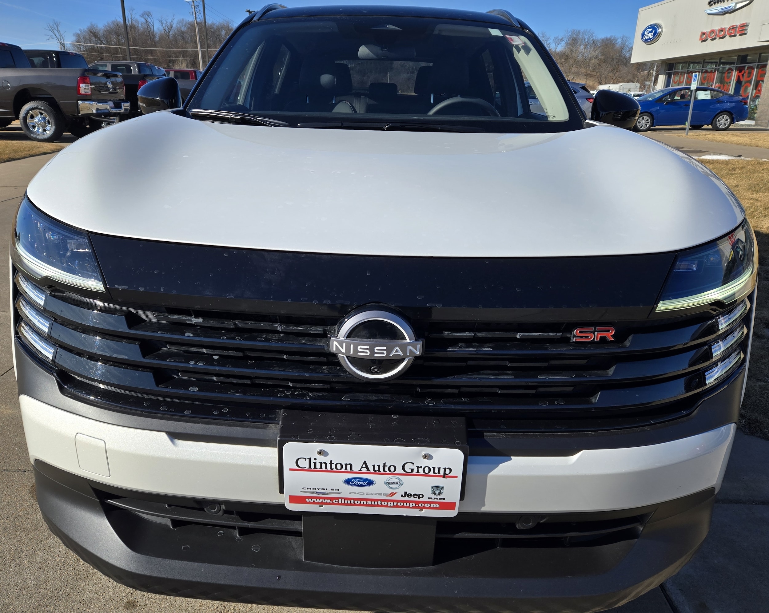 Used 2025 Nissan Kicks SR AWD with VIN 3N8AP6DB6SL309951 for sale in Clinton, IA