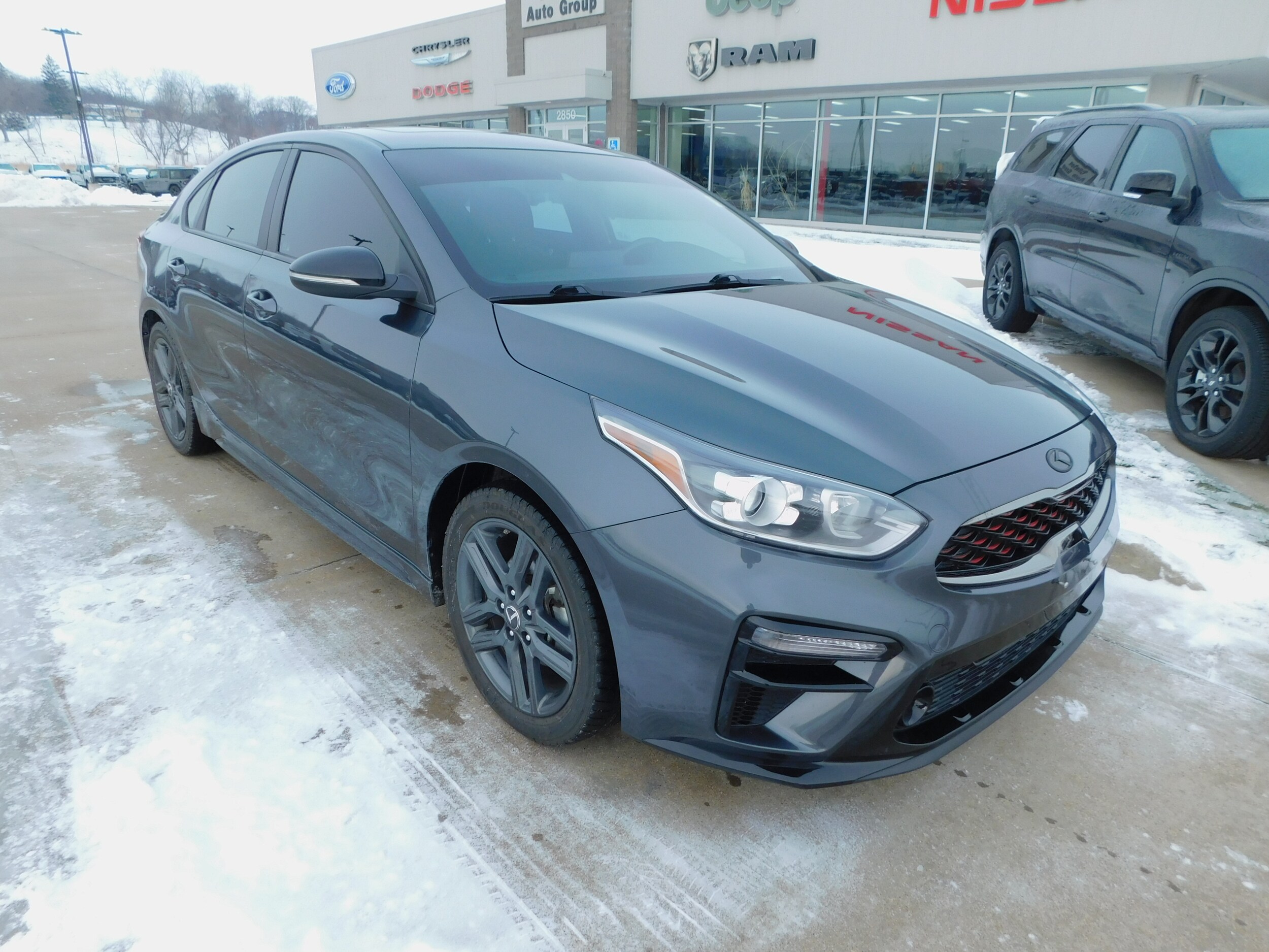 2020 Kia Forte GT-Line photo 2