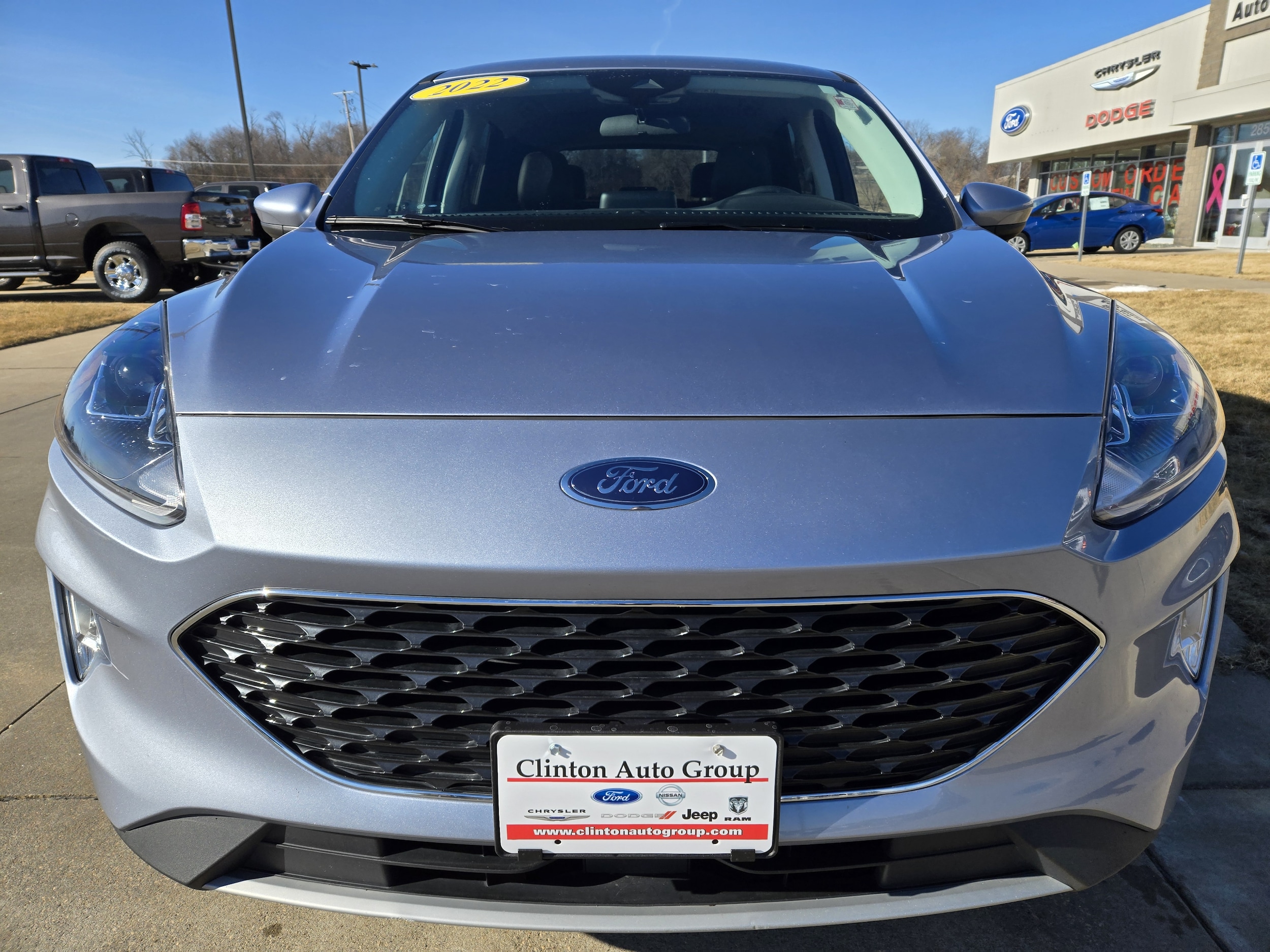 Used 2022 Ford Escape SEL with VIN 1FMCU9H69NUA33203 for sale in Clinton, IA