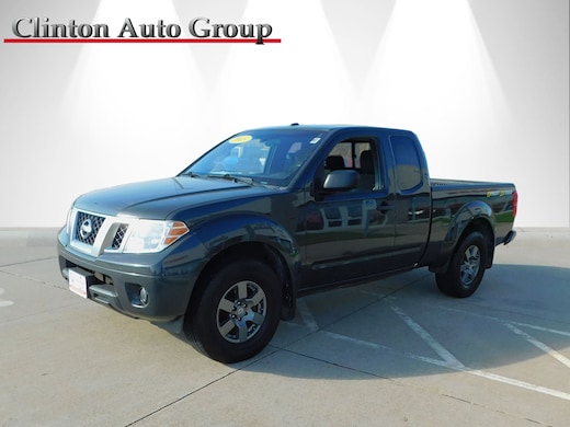 Used blue Nissan Navara for sale 