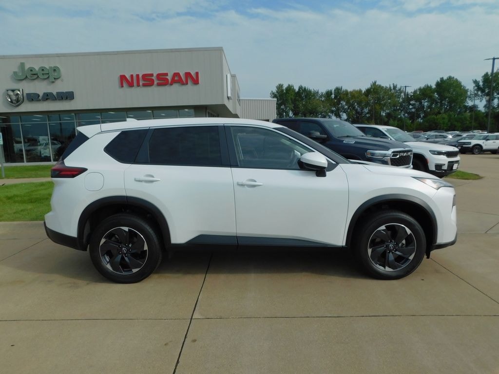 Used 2026 Nissan Rogue SV SUV