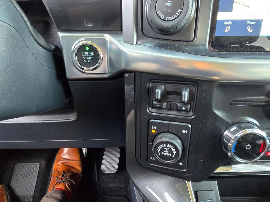 2022 Ford F-150 Lariat - Photo 17