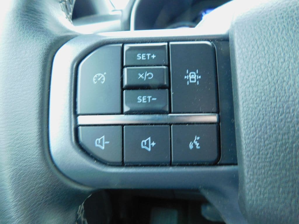 2023 Ford F-150 XLT - Photo 18