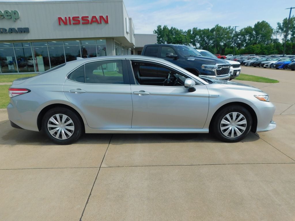 Used 2020 Toyota Camry Hybrid LE Sedan