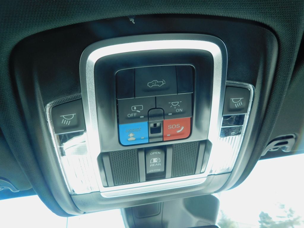 2026 RAM 1500 Laramie - Photo 23