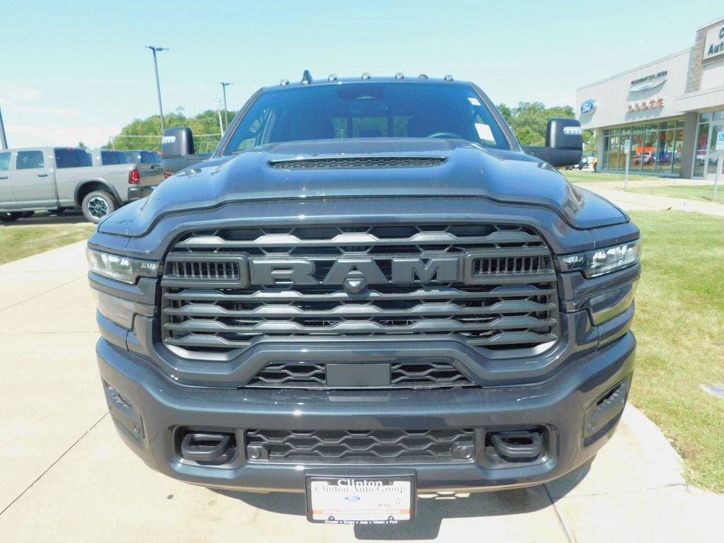 New 2026 Ram 2500 BLACK EXPRESS CREW CAB 4X4 6'4 BOX Pickup
