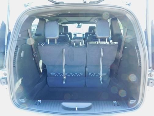 2026 Chrysler Pacifica Limited - Photo 12