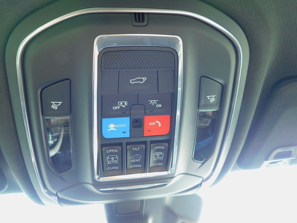 2025 Jeep Grand Cherokee L Limited - Photo 27