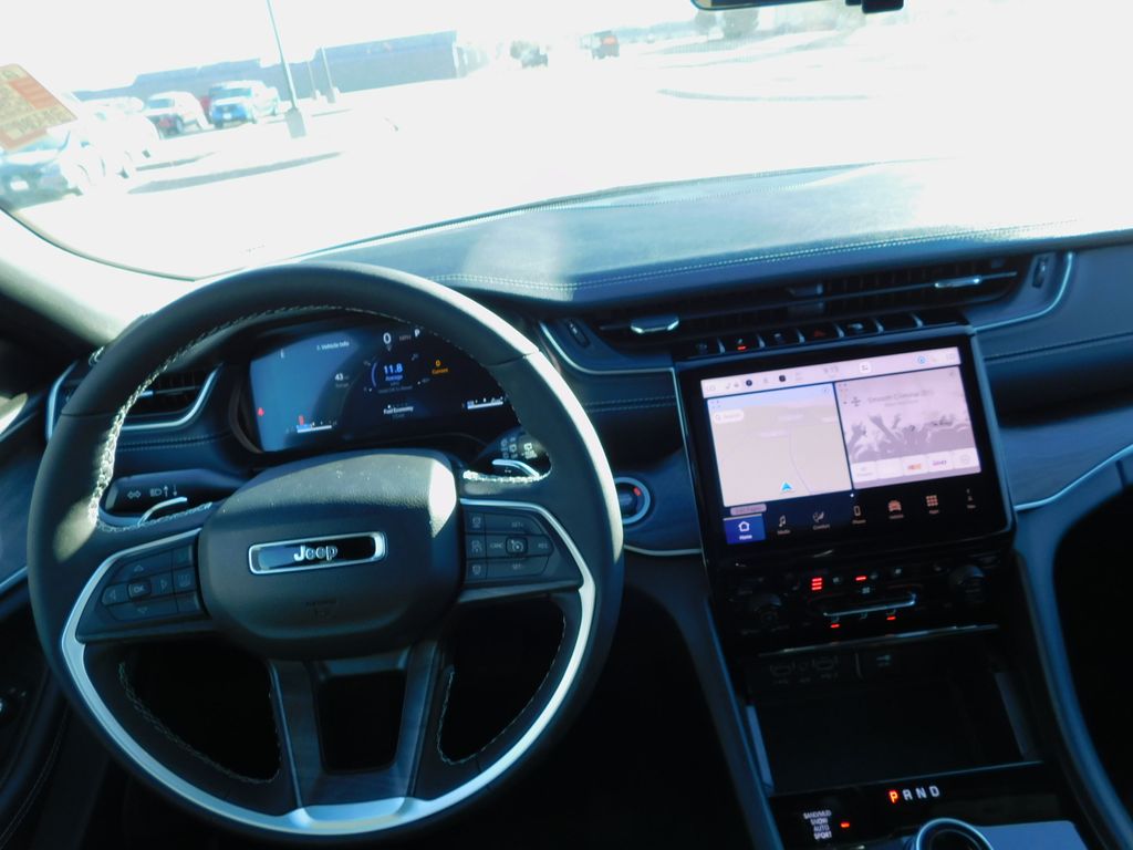 2025 Jeep Grand Cherokee L Limited - Photo 8