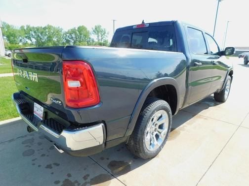 2025 RAM 1500 Big Horn/Lone Star - Photo 10