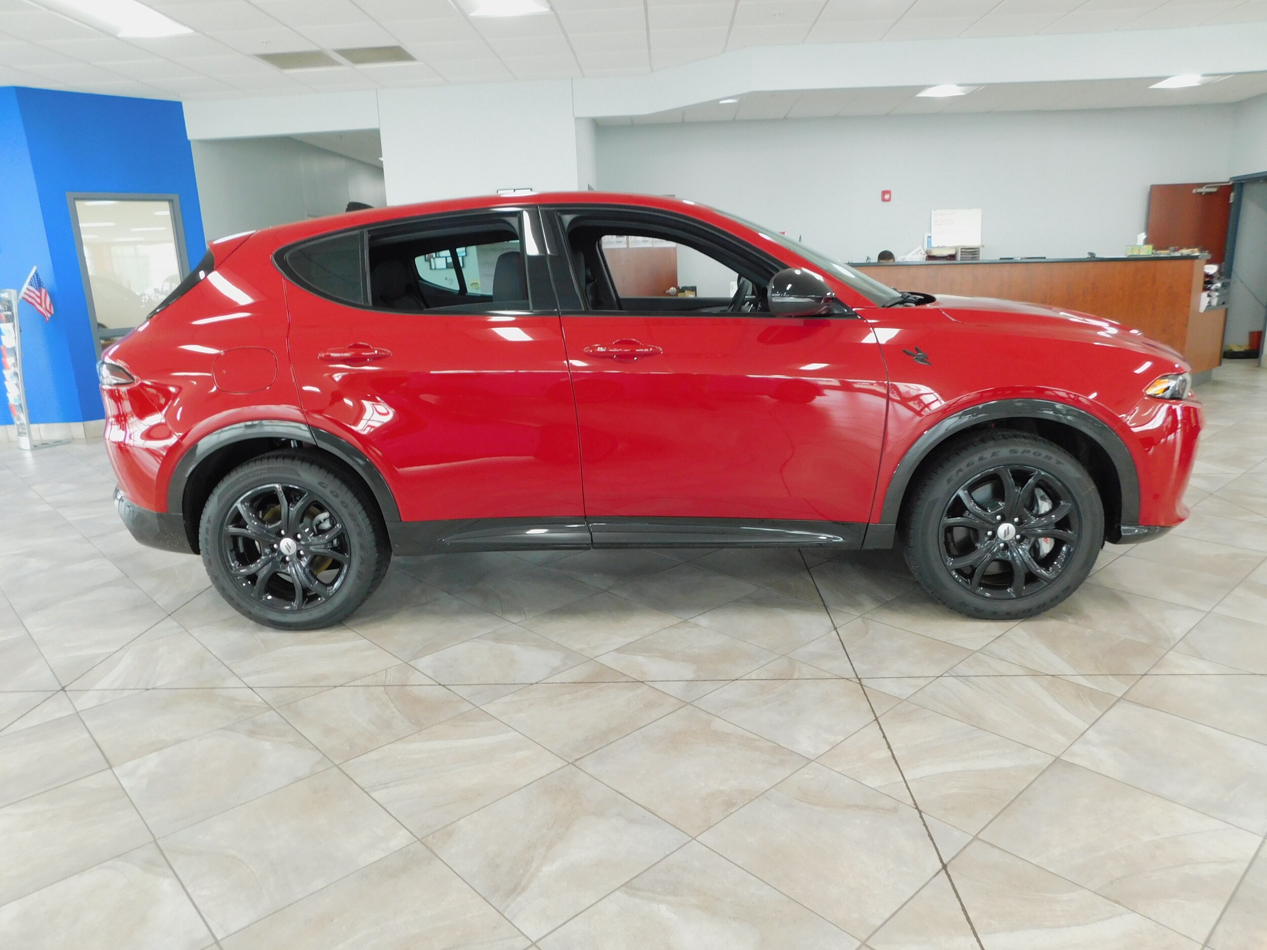2024 Dodge Hornet R/T photo 2