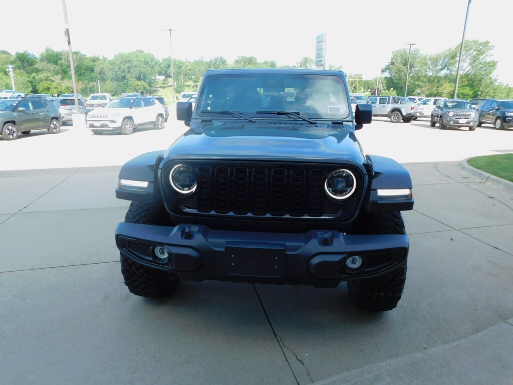 New 2024 Jeep Wrangler 4DOOR WILLYS For Sale Clinton IA