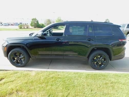 2025 Jeep Grand Cherokee L Altitude - Photo 16