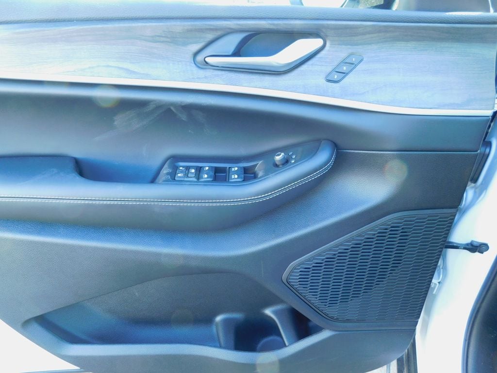 2025 Jeep Grand Cherokee L Limited - Photo 18