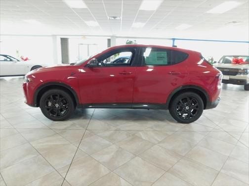 2024 Dodge Hornet R/T - Photo 11