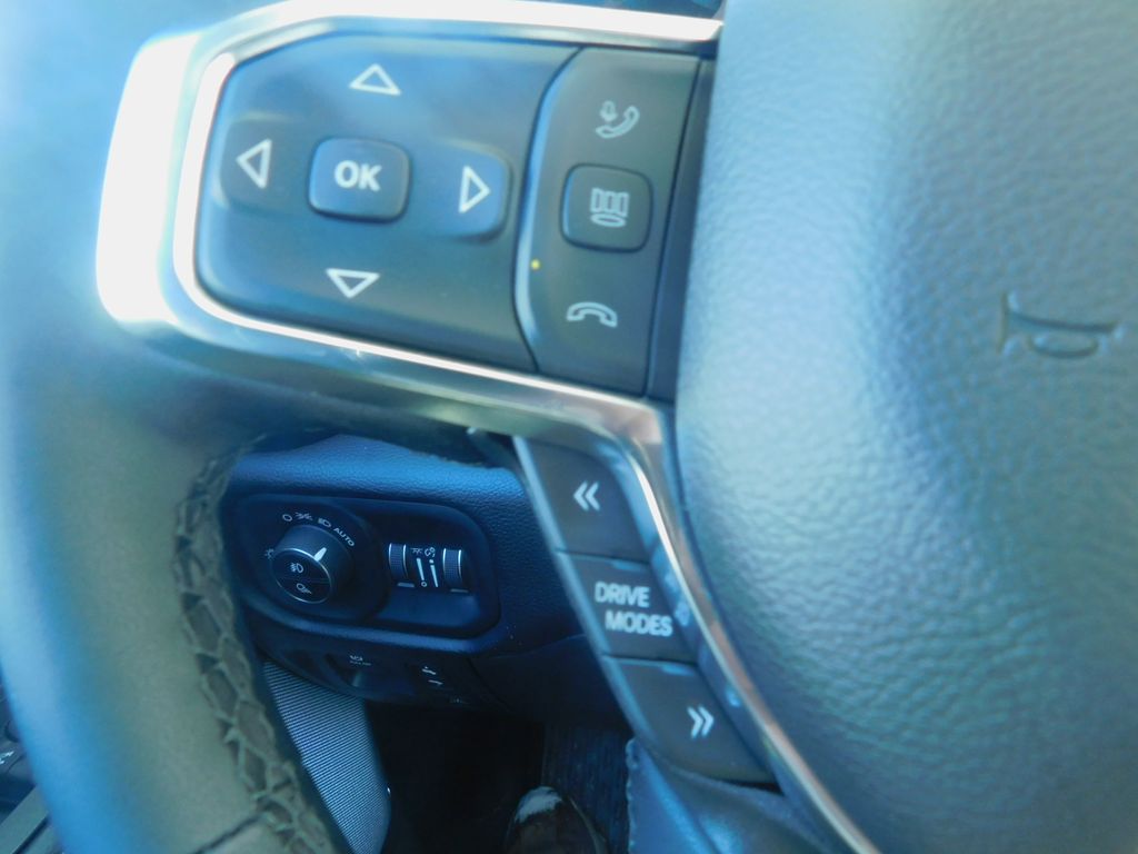 2026 RAM 1500 Laramie - Photo 18