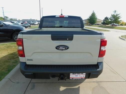 2025 Ford Maverick XLT - Photo 10