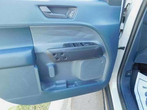 2025 Ford Maverick XLT - Photo 15