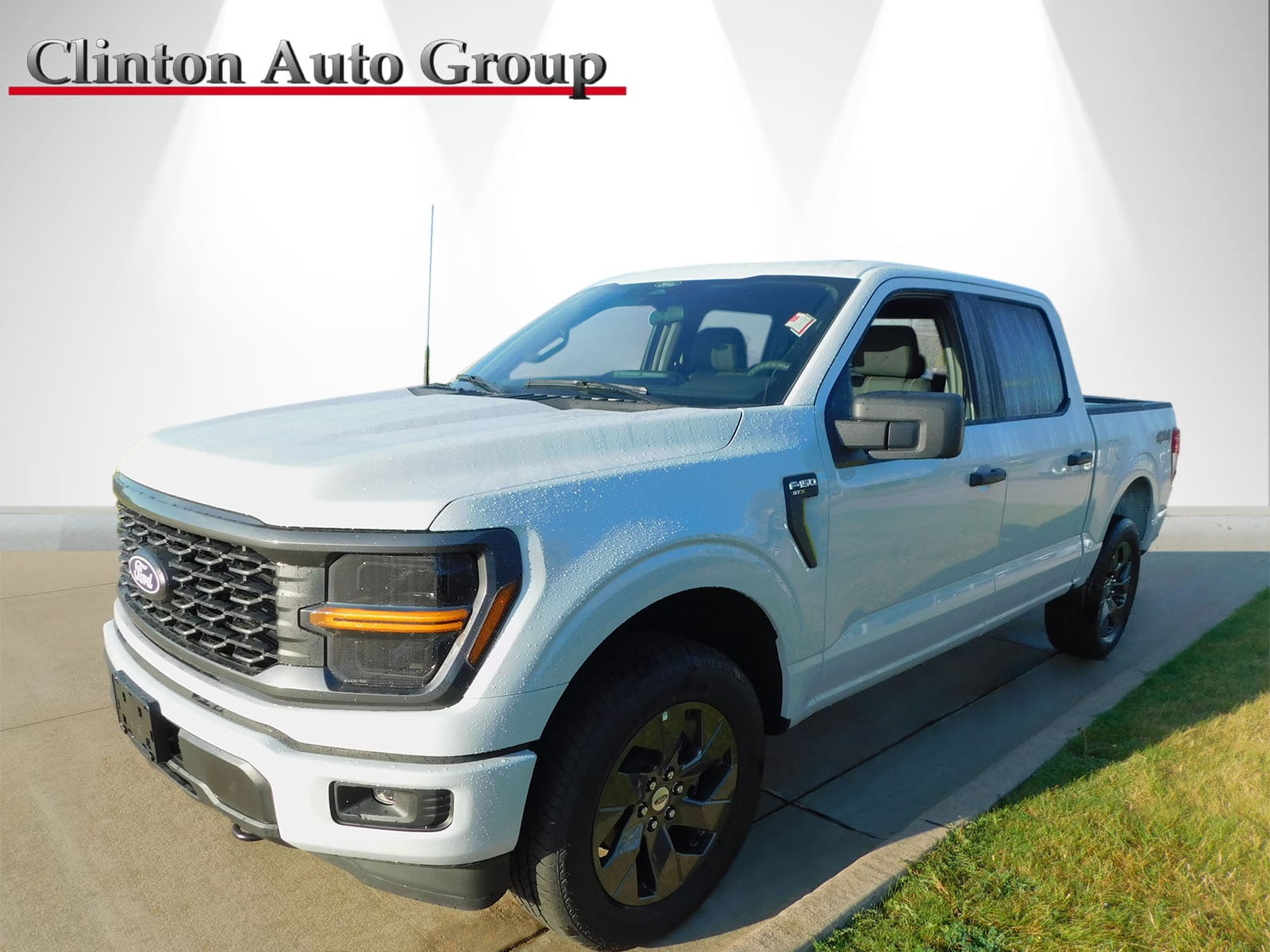 2025 Ford F-150 Truck SuperCrew Cab 