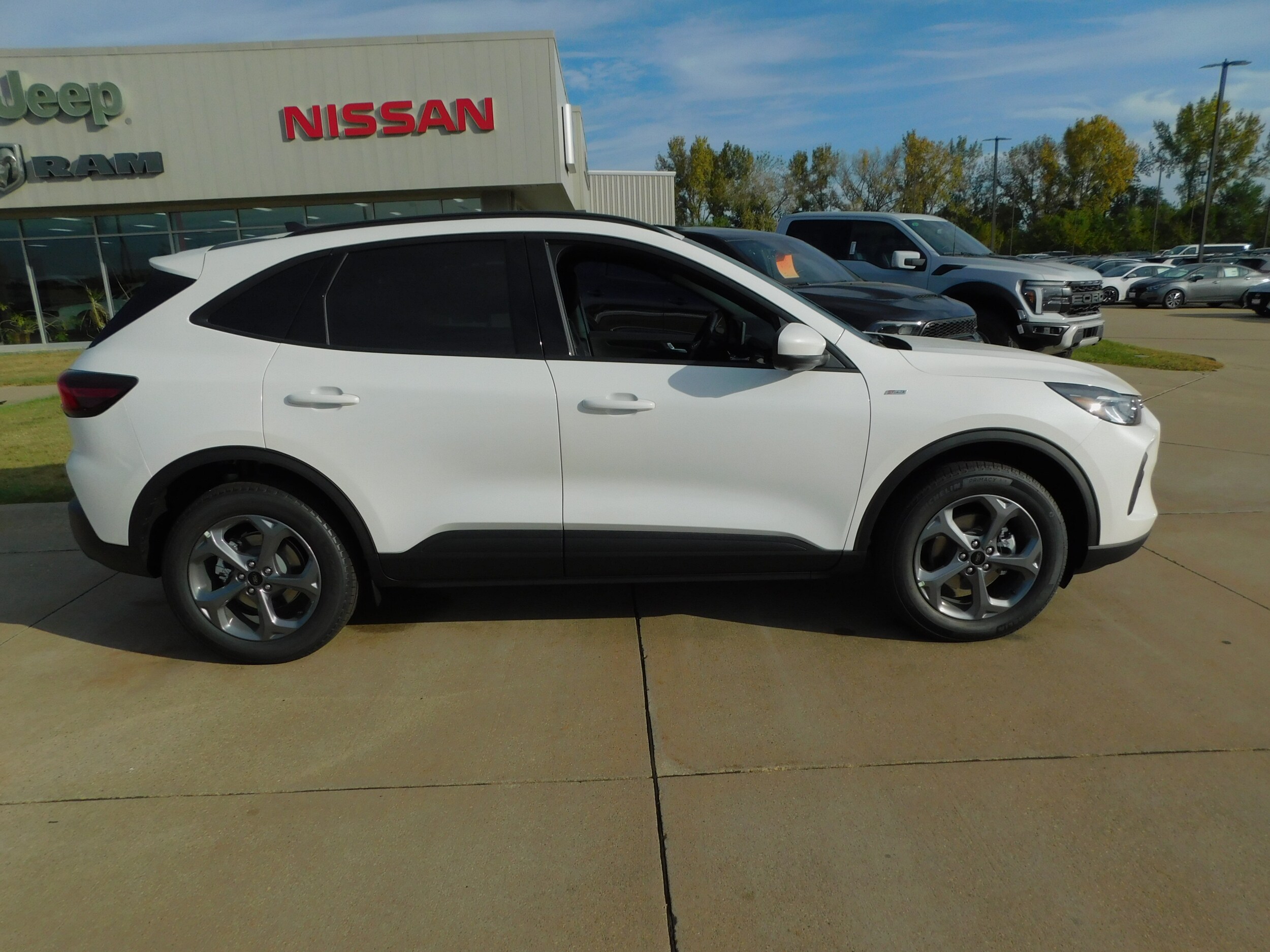 2026 Ford Escape ST-Line Select photo 4