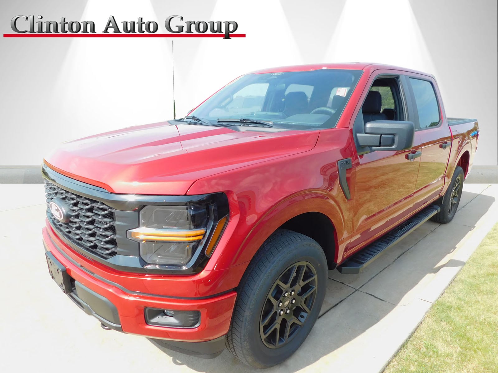 2025 Ford F-150 Truck SuperCrew Cab 