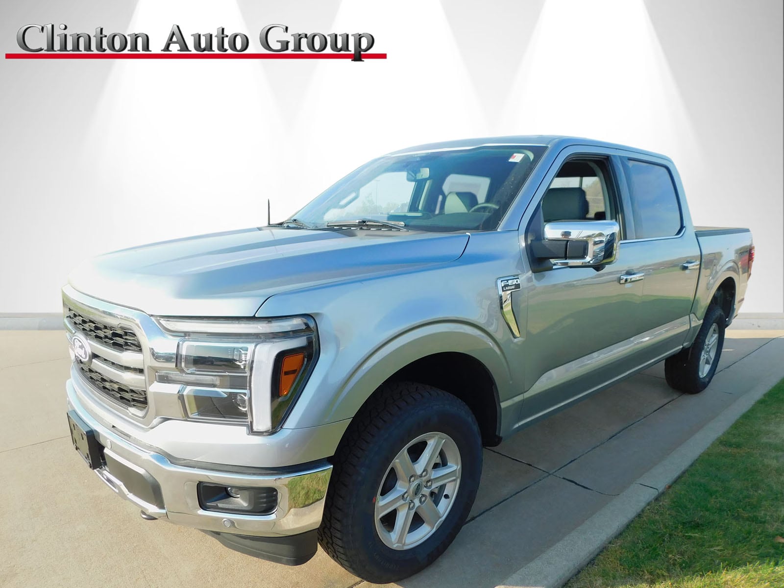 2025 Ford F-150 Truck SuperCrew Cab 