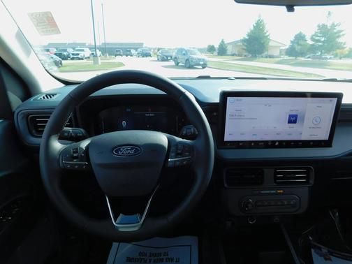 2025 Ford Maverick XLT - Photo 8