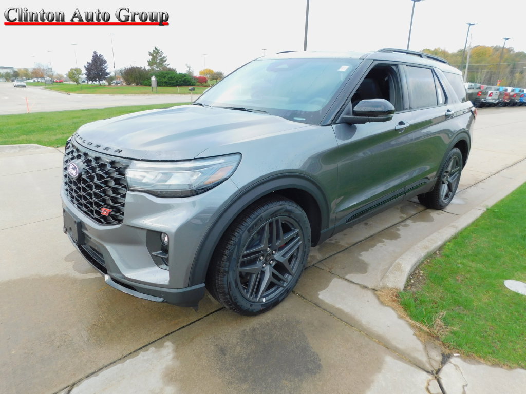 2027 Ford Explorer ST SUV
