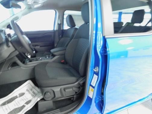 2025 Ford Ranger XLT - Photo 13