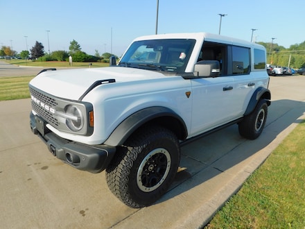 2025 Ford Bronco Badlands SUV