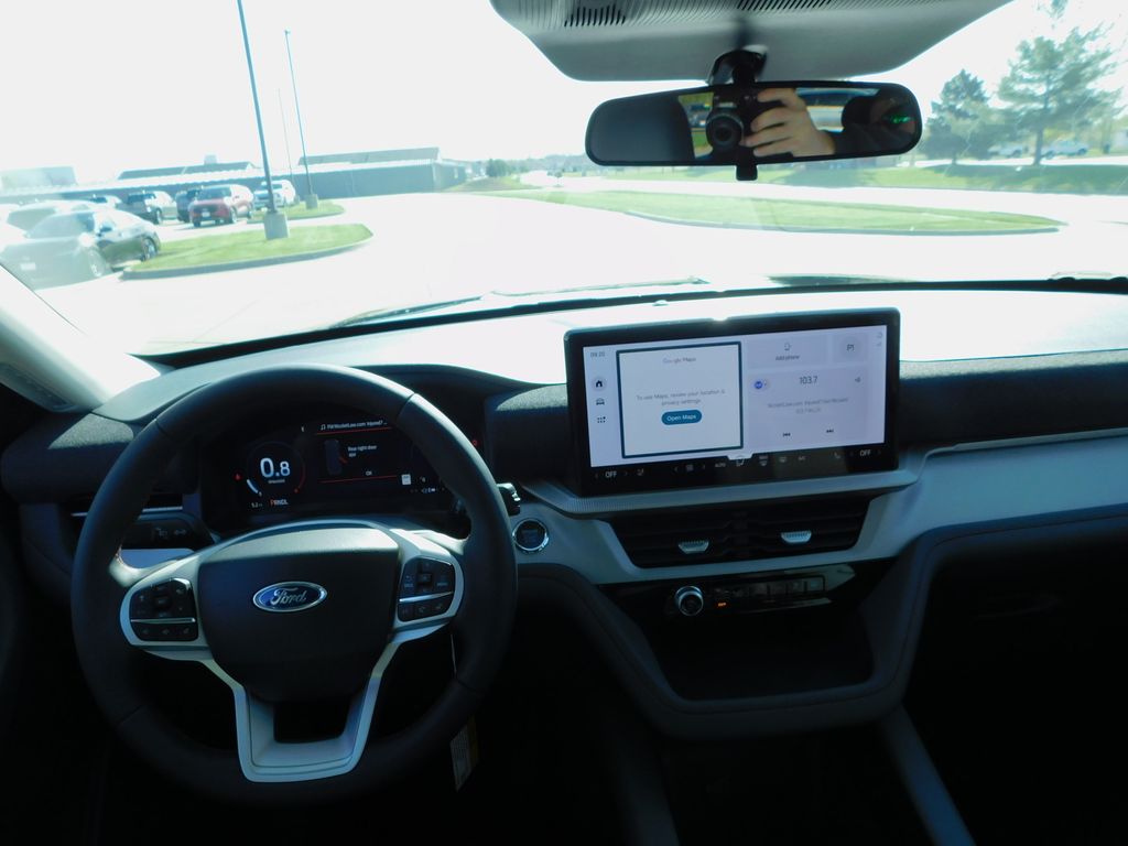 2026 Ford Explorer Active - Photo 8