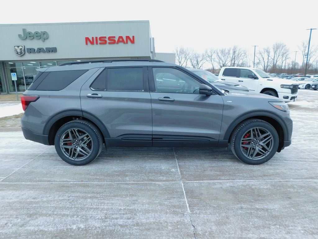 New 2026 Ford Explorer ST-Line SUV