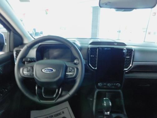 2025 Ford Ranger XLT - Photo 9