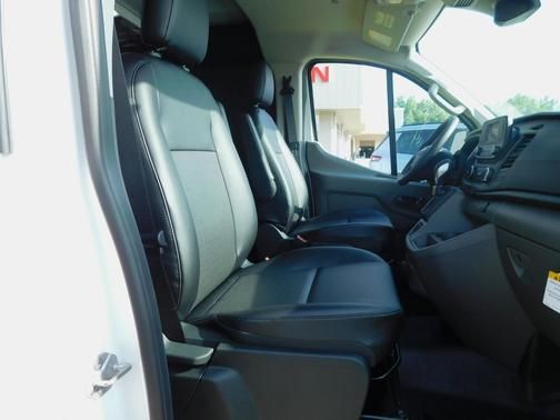 2025 Ford Transit Van Base - Photo 6