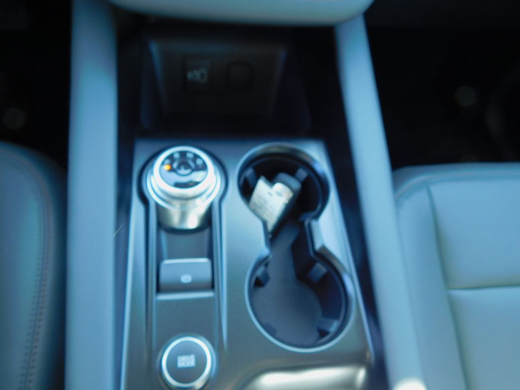 2026 Ford Explorer Active - Photo 24