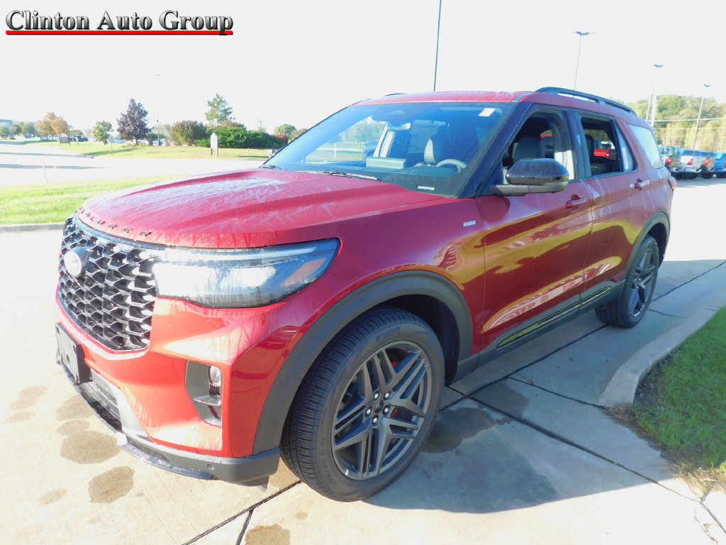 2027 Ford Explorer ST-Line SUV