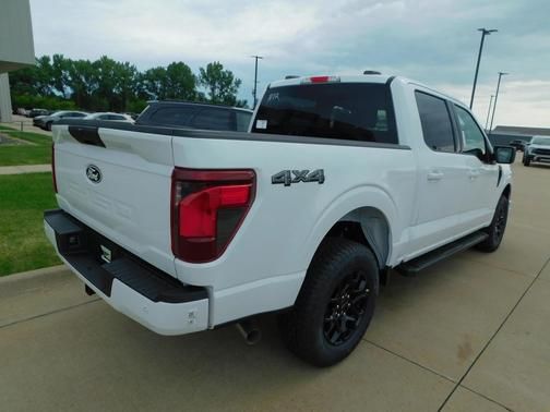 2025 Ford F-150 XLT - Photo 8