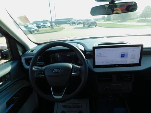 2025 Ford Maverick XLT - Photo 8