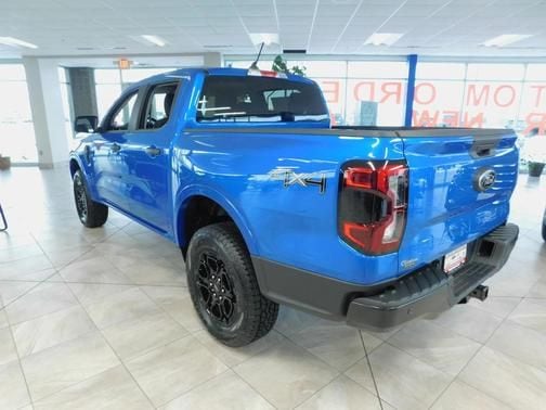 2025 Ford Ranger XLT - Photo 11